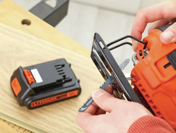 Black & Decker Stikksag 18V Pendel