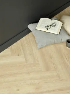 Herringbone 3678 Toulouse Oak Laminatgulv