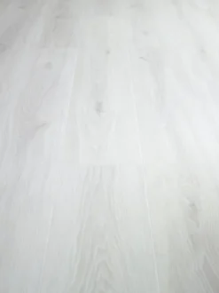 Isocore XL Milk Oak Klikkvinyl