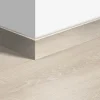 Qs Sokkellist MDF Valley Oak Light Beige 2400x12x58