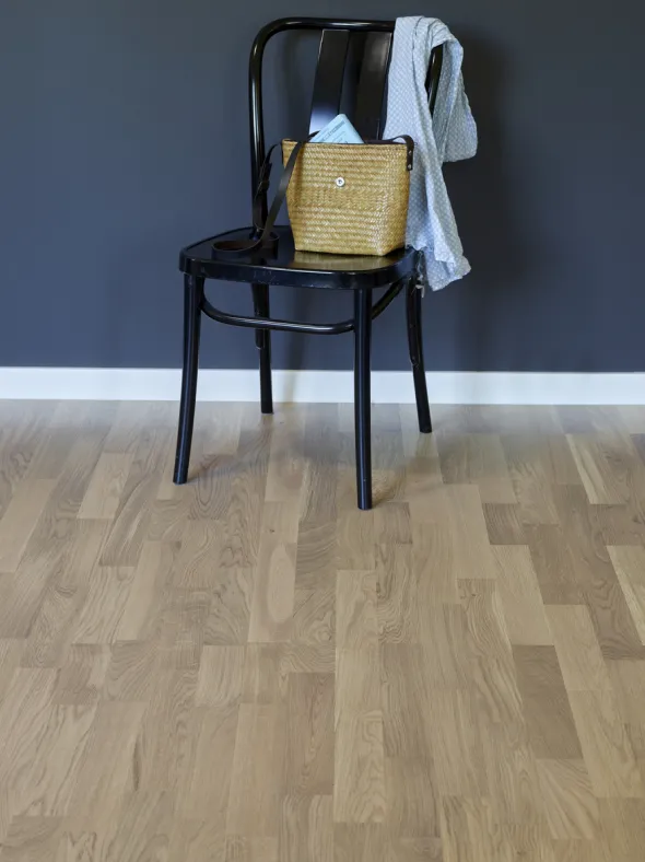 Saga Classic Hvit Eik Parkett