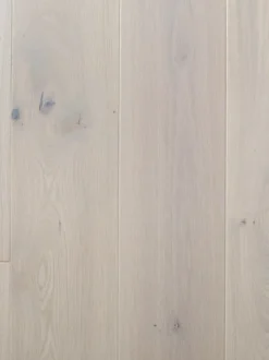 Saga Exclusive Platinum Oak Parkett