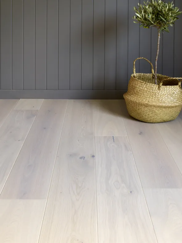 Saga Exclusive Platinum Oak Parkett