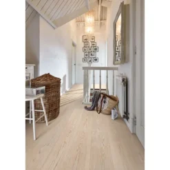 Saga Hardwood Wide Senja Eik Herdet Tregulv