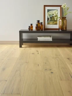Saga Premium Limestone Oak Parkett